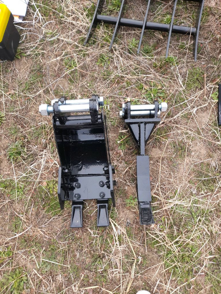 1.7톤 포크레인 미니굴삭기 017 농기계장비 집게장착 무료배송 바가지 풀옵션 이미지