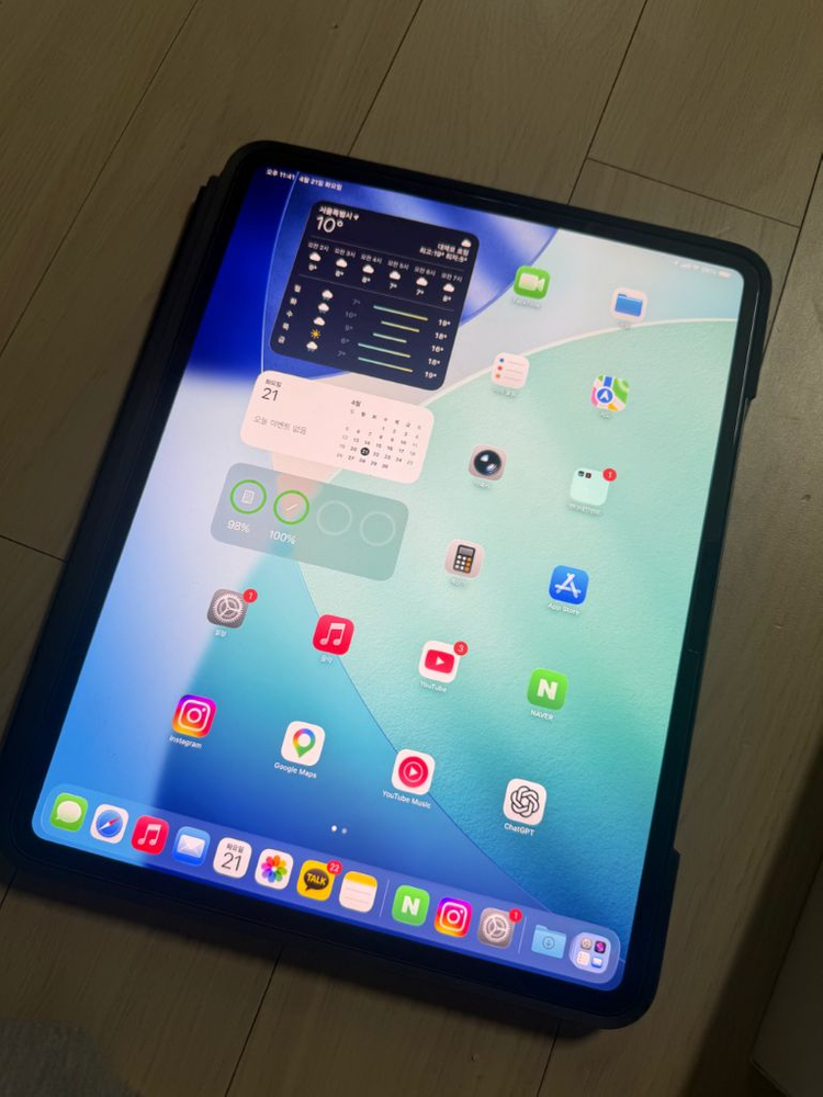 아이패드프로(IPAD PRO) M5 13인치 WIFI/셀룰러 + 애플펜슬프로 + 로지텍 콤보터치 키보드케이스 이미지