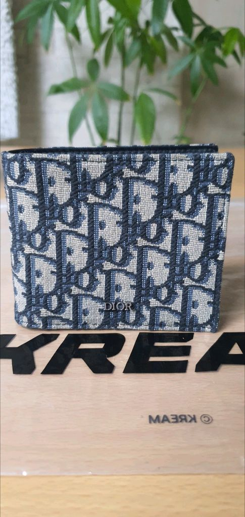 디올 오블리크 반지갑/지갑 정품S급(보증서O)구찌프라다루이비통디올고야드샤넬셀린느보테가생로랑발렌시아가버버리가방 이미지