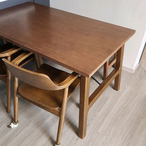 다우닝 4인용 식탁 의자 세트 이미지