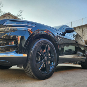 제네시스GV80 20인치 순정휠 블랙휠 팝니다 이미지