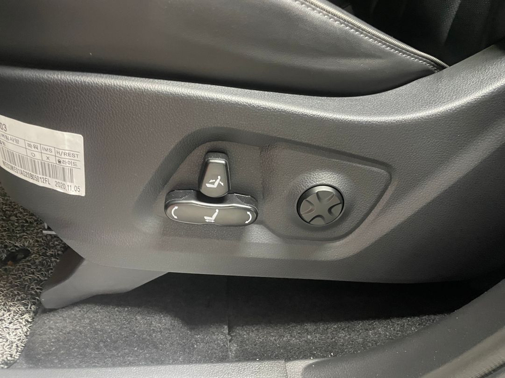 올 뉴 렉스턴 디젤 2.2 4WD 프레스티지 중고차 27772km 완전무사고 짧은키로수 A급상태 이미지