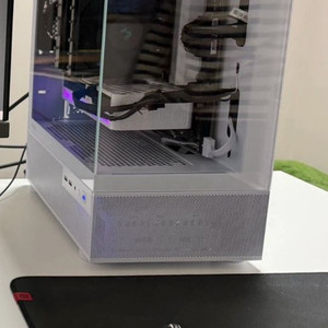 9600x 48 4070s 본체 이미지