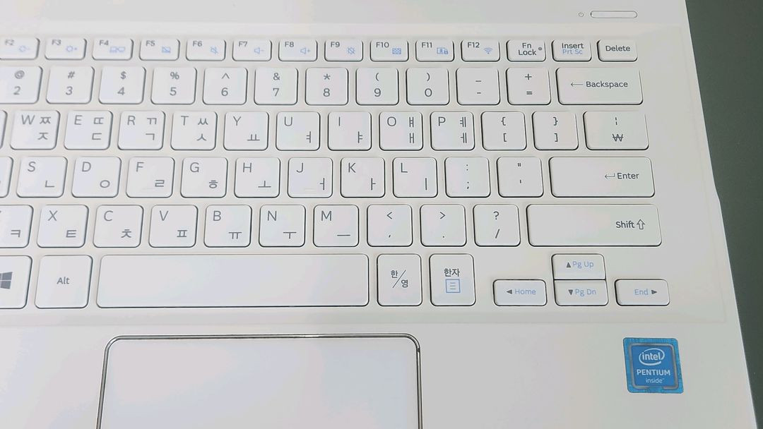 삼성 NT910S3L 펜티엄 6세대 노트북 이미지