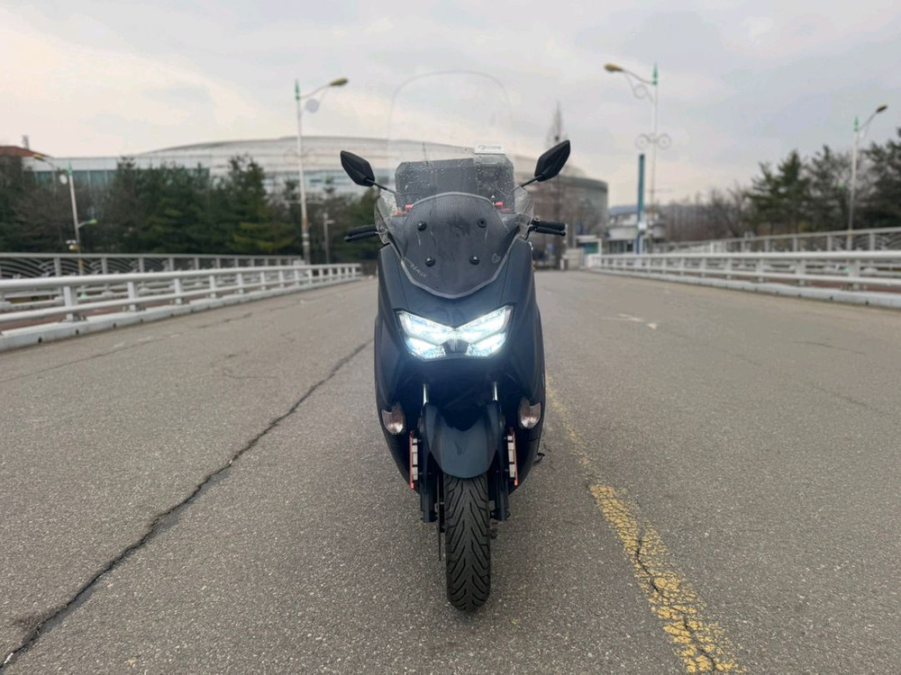 야마하 nmax155 22년 배달풀셋팅 팝니다 이미지