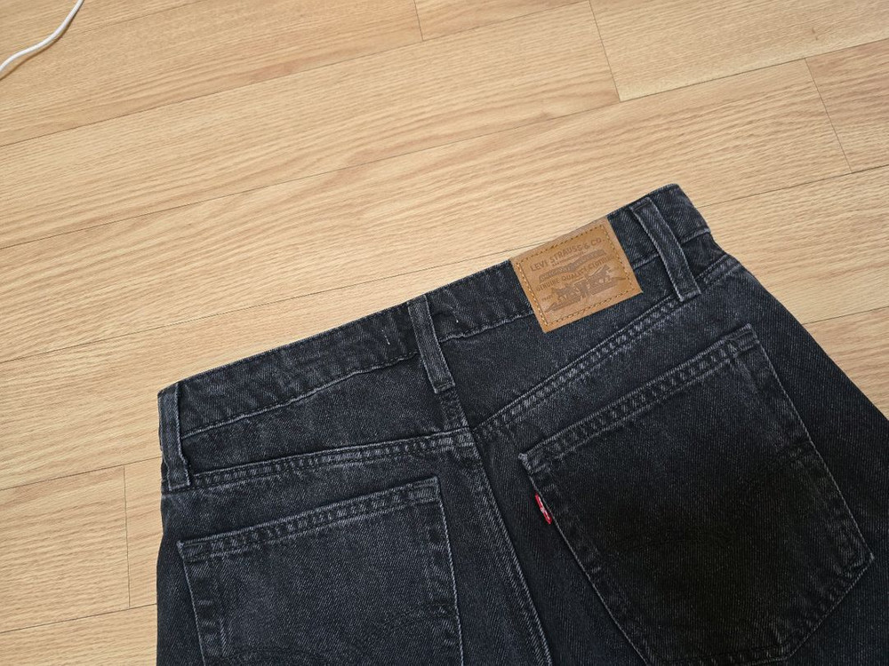 리바이스 28 이미지