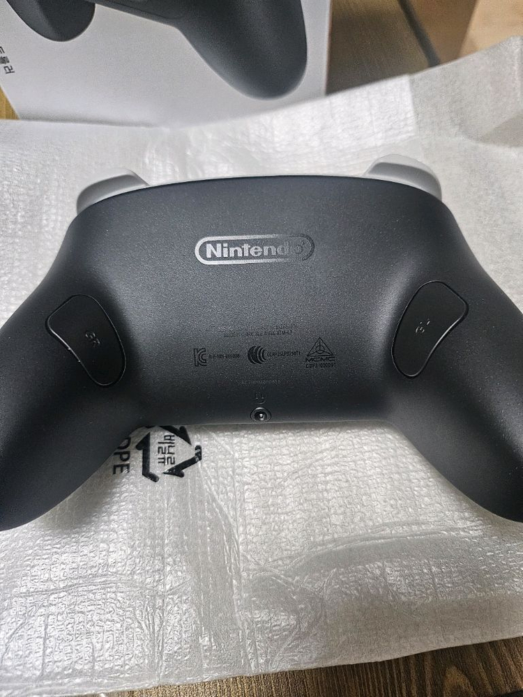 닌텐도 스위치 프로콘2 팝니다 이미지