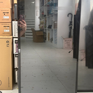 TJ 32인치 모니터 이미지