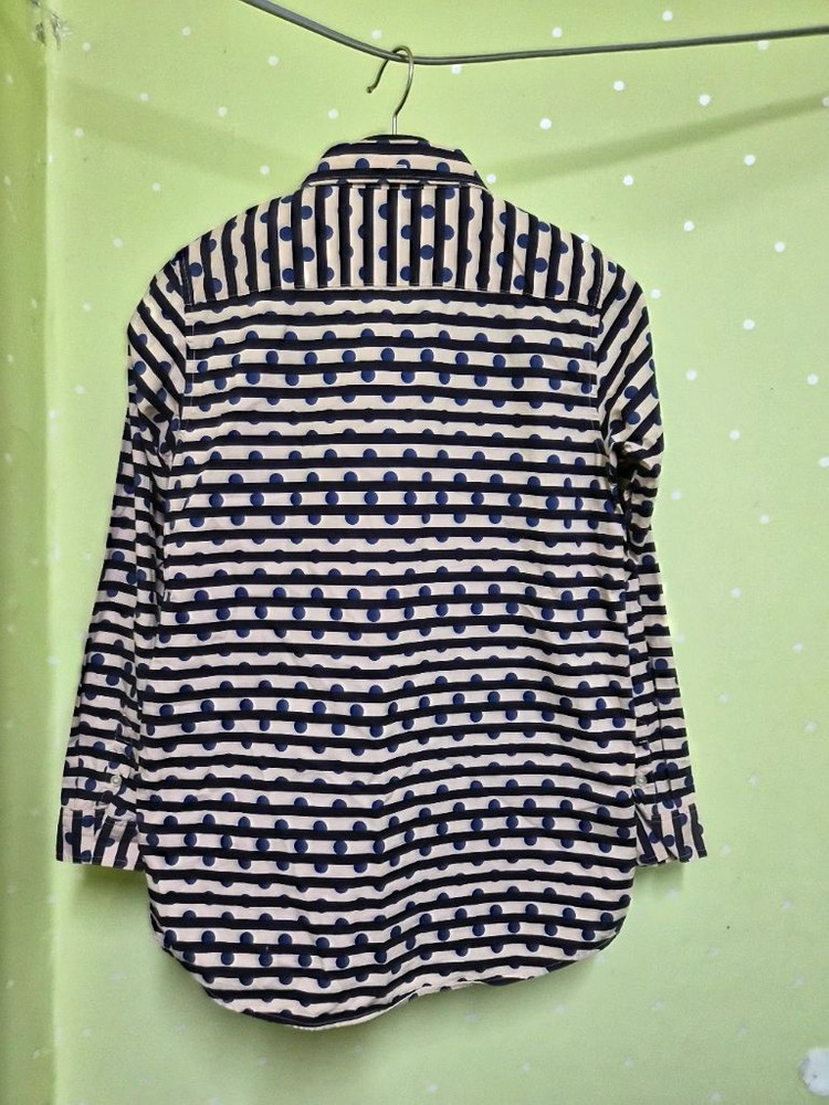 버버리 칠드런 스트라이프 도트 셔츠14y(반가슴44)상태최상 택포29000 이미지