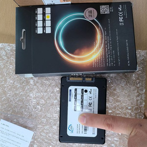 한창 코퍼레이션 클라우드 SSD 2.5인치 sata3 1TB 이미지