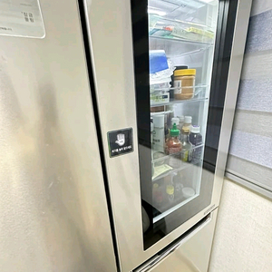 LG 디오스 노크온 냉장고 이미지