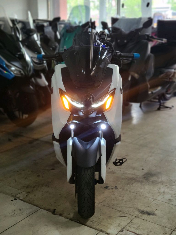 야미하 튜닝 nmax 125 25년식 4만키로 관리되차량입니다 이미지