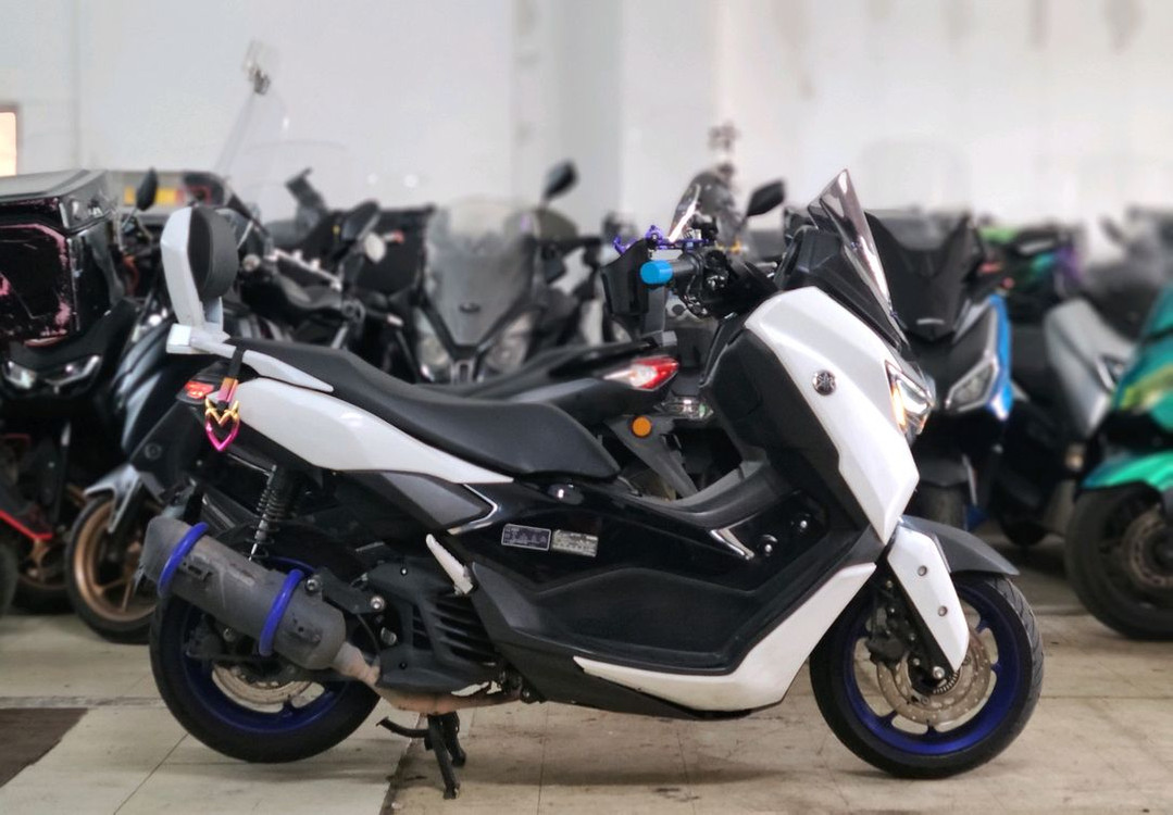 야미하 튜닝 nmax 125 25년식 4만키로 관리되차량입니다 이미지