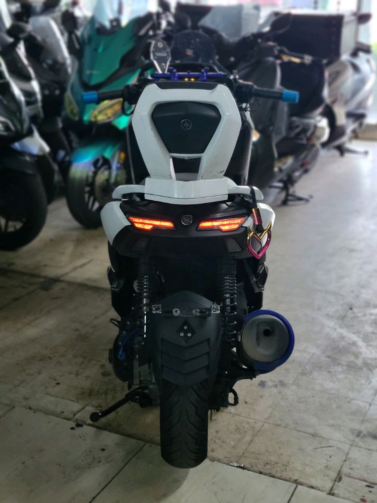 야미하 튜닝 nmax 125 25년식 4만키로 관리되차량입니다 이미지