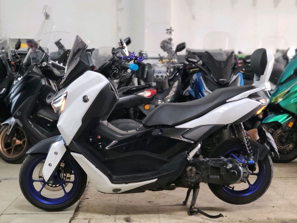 야미하 튜닝 nmax 125 25년식 4만키로 관리되차량입니다 이미지