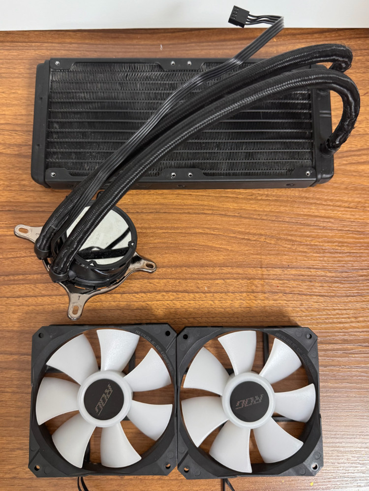 ASUS ROG STRIX LC II 240 ARGB 판매합니다. 이미지