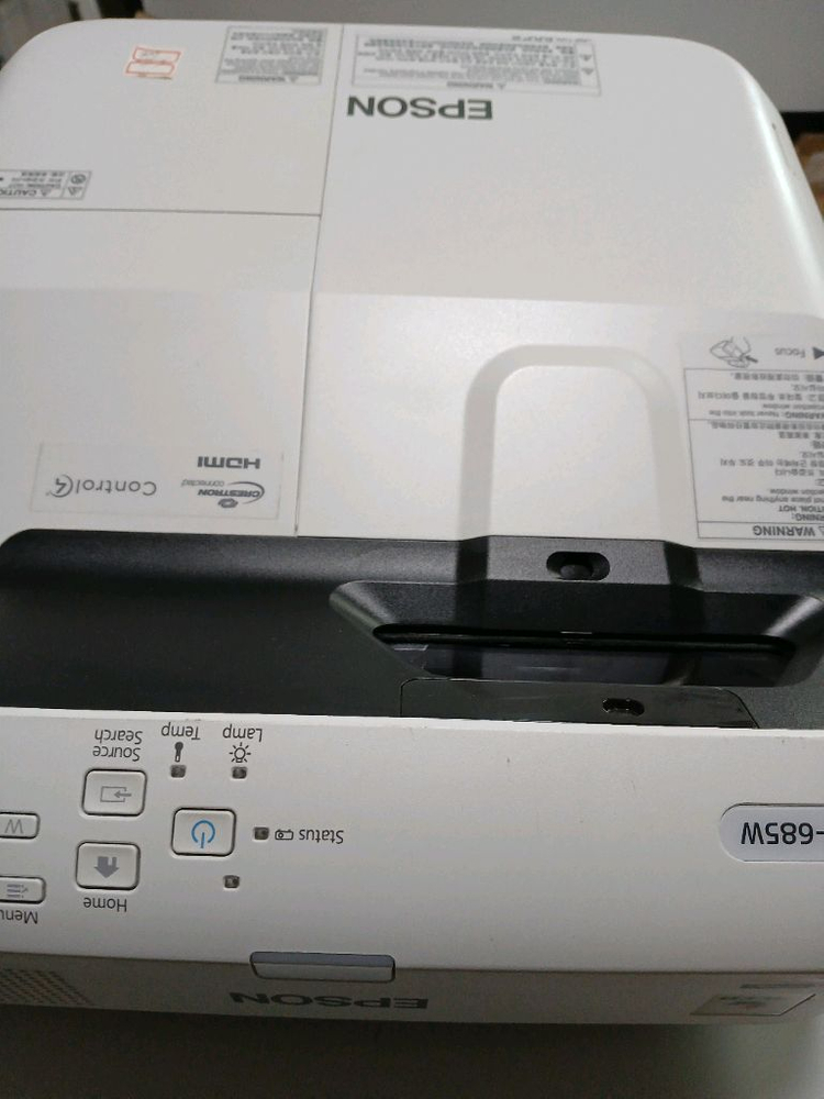 백일보증 엡손 초단초점 빔프로젝터 eb-685w 이미지