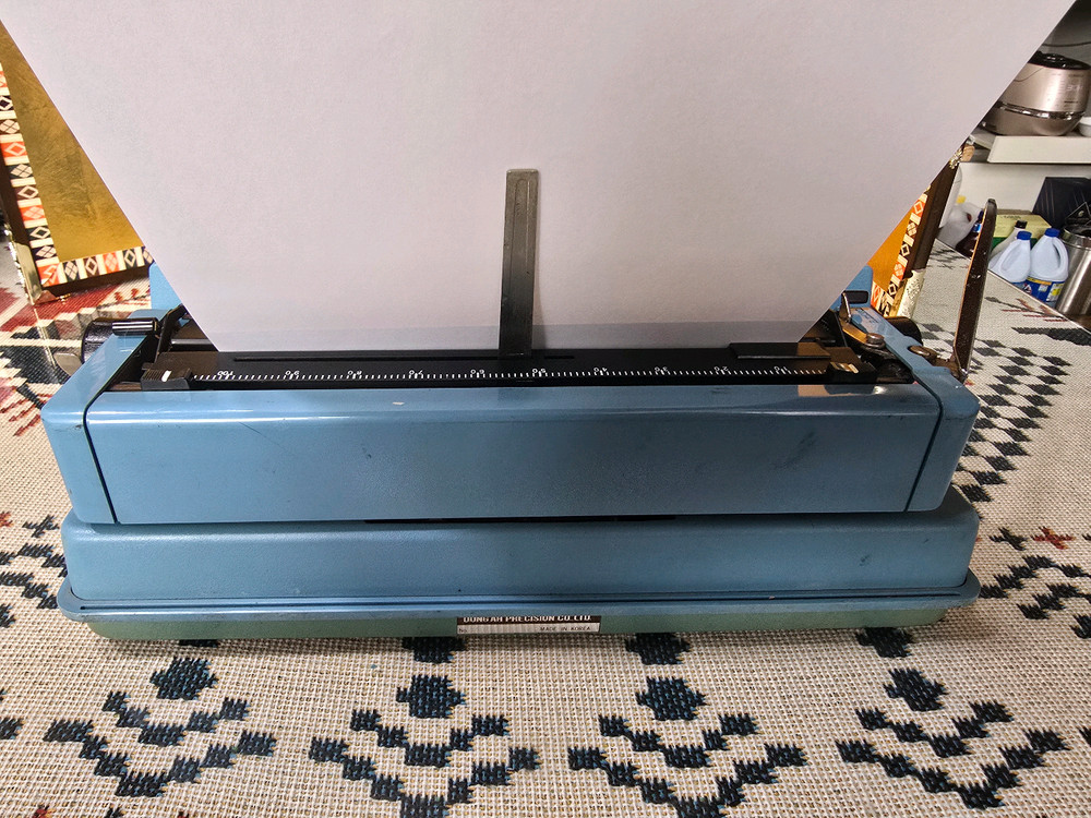 marathon 1000 DLX 타자기 이미지