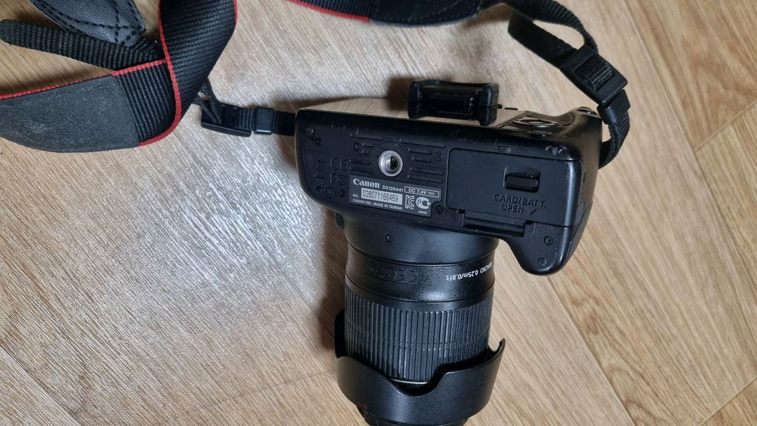 캐논 디카 EOS100d 이미지