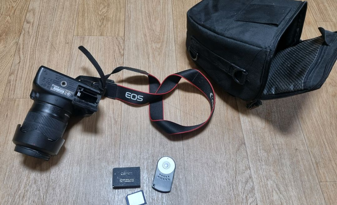 캐논 디카 EOS100d 이미지