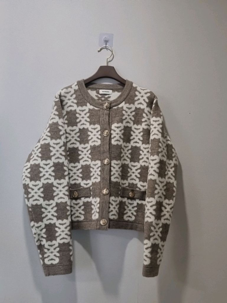 산드로 SANDRO 니트 가디건 2사이즈 자가드 패턴 금장버튼 이미지