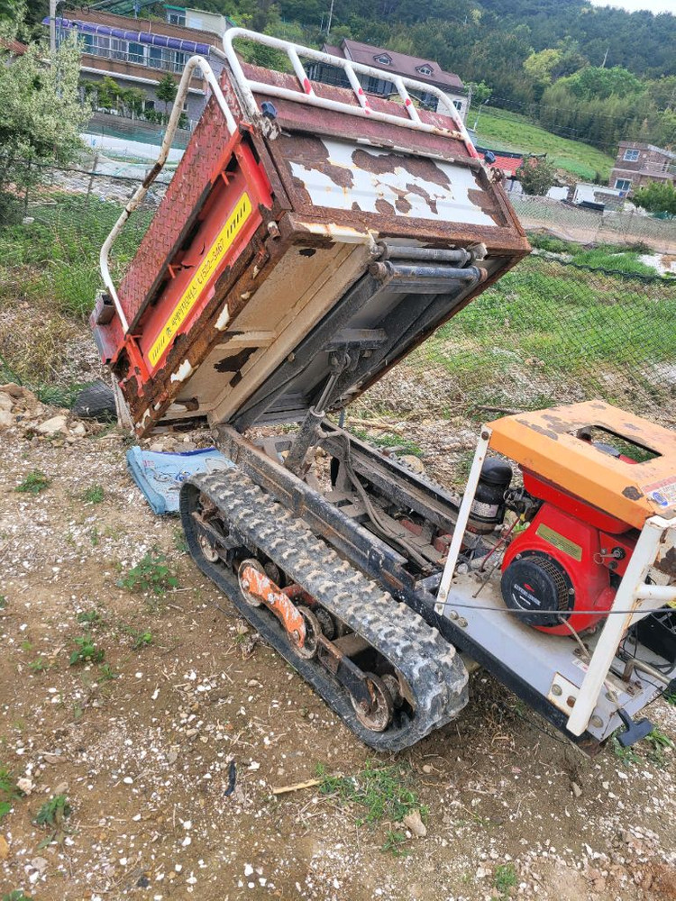 동력 궤도운반차 이미지