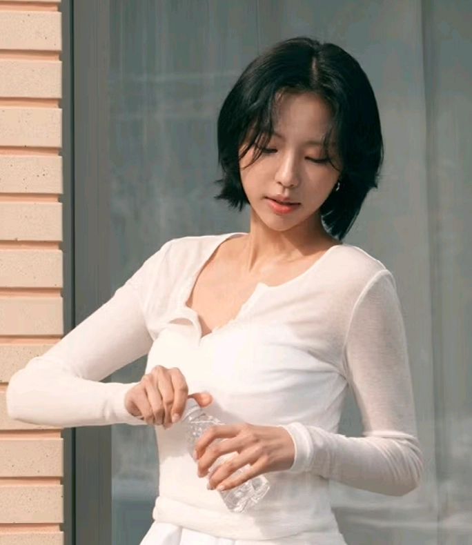 더엣지 울텐셀 헨리넥티 3종 3개일괄 미개봉 새제품 아이보리 모카브라운 차콜 사이즈55 이미지