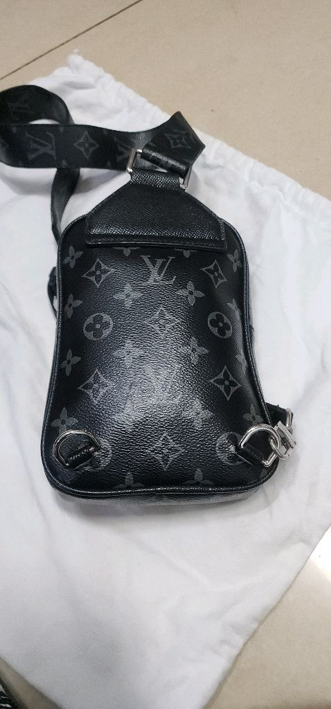 보테가베네타 반지갑/ 루이비통 아웃도어 슬링백 이미지