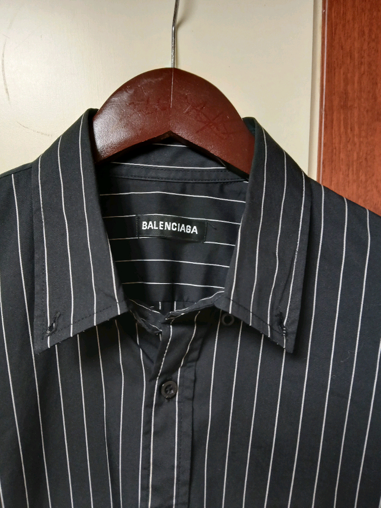 발렌시아가 셔츠 이미지