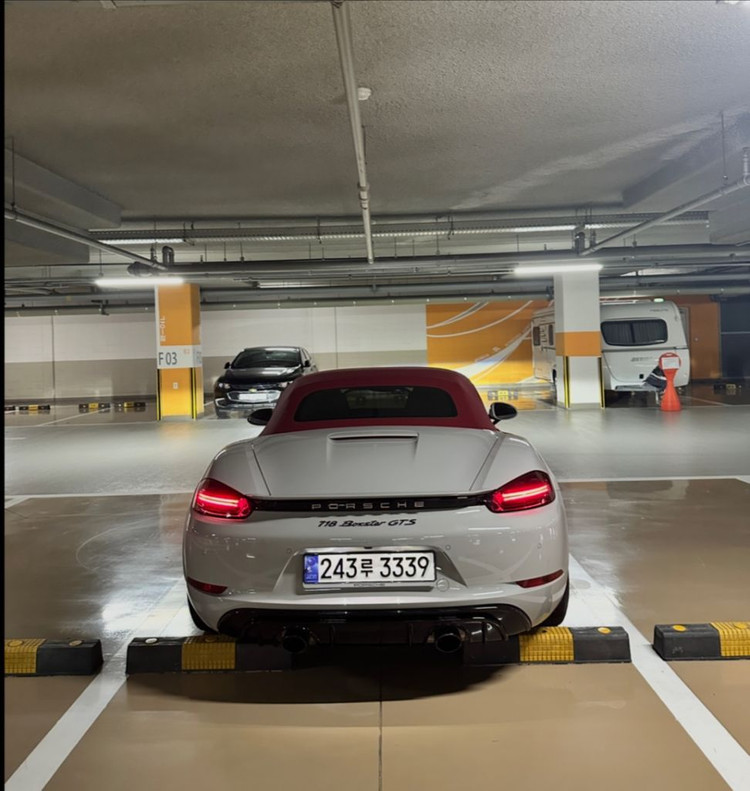 포르쉐 718 박스터 GTS 4.0 리스승계합니다 (무사고 / 빠른승계) 이미지