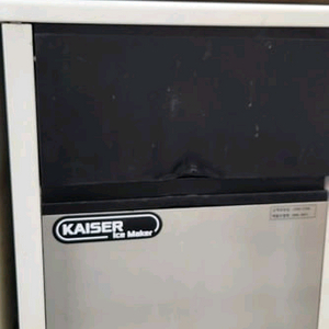 카이저 제빙기 KWB-301 업소용 제빙기 이미지
