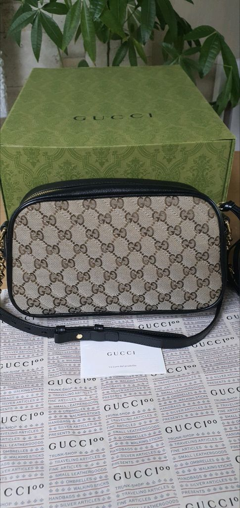 구찌 마몬트 크로스백/숄더백 새상품급 정품(감정O)구찌프라다루이비통디올고야드샤넬셀린느보테가생로랑발렌시아가버버리가방 이미지