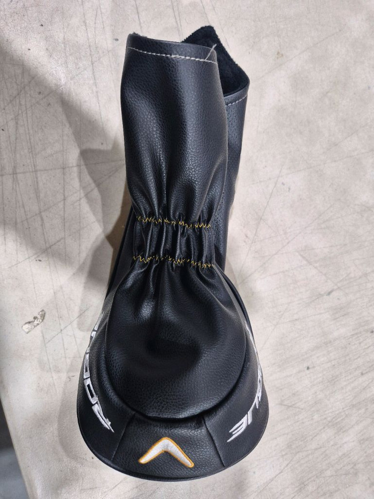 캘러웨이 로그 ST 드라이버 헤드커버 이미지