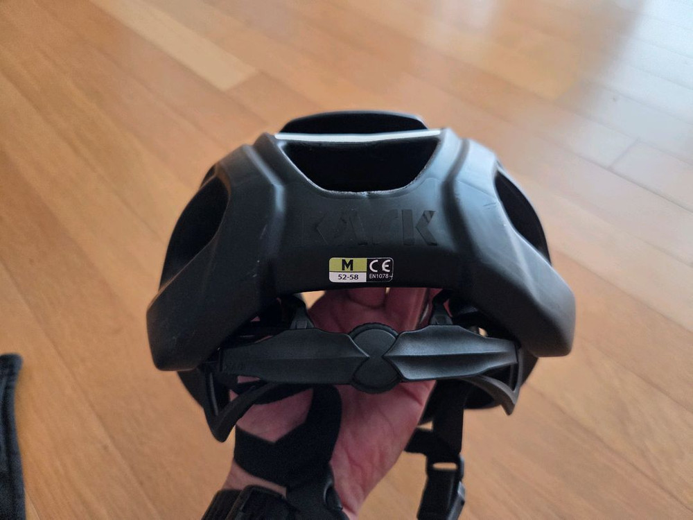 카스크 프로톤 헬멧 M사이즈 이미지