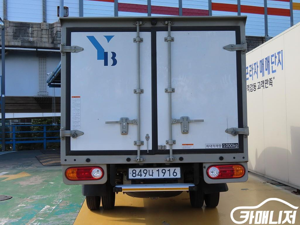 [소형화물][저상내장탑]포터2 (LPG2.5터보) 슈퍼캡/초장축 스타일 (3인승 /1톤) #앱특가 이미지