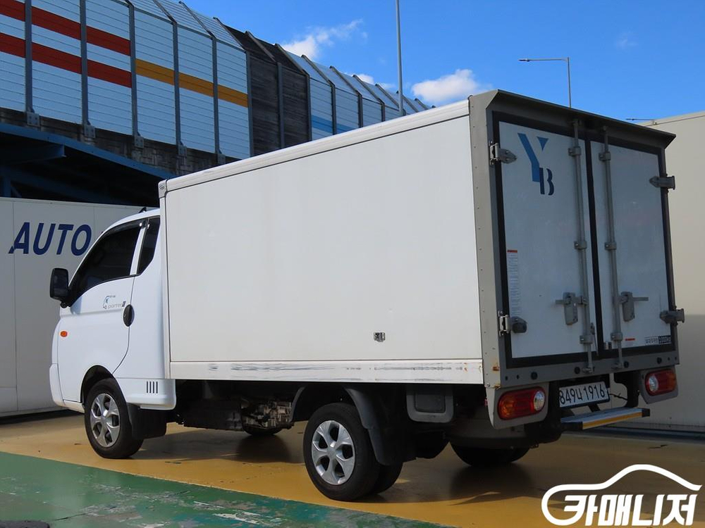 [소형화물][저상내장탑]포터2 (LPG2.5터보) 슈퍼캡/초장축 스타일 (3인승 /1톤) #앱특가 이미지