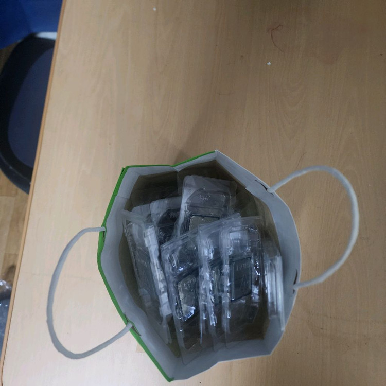 9800x3d,9600x ,7800x3d미개봉품 판매합니다. 이미지