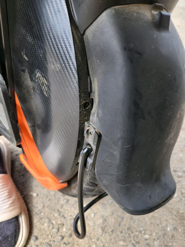 인모션 V11Y 전동휠 (주행거리 232.9km) 이미지