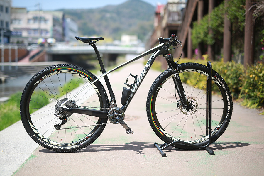 *상태좋음*15년 스페셜 S-WORKS 스텀점퍼 HT S 29인치 이미지