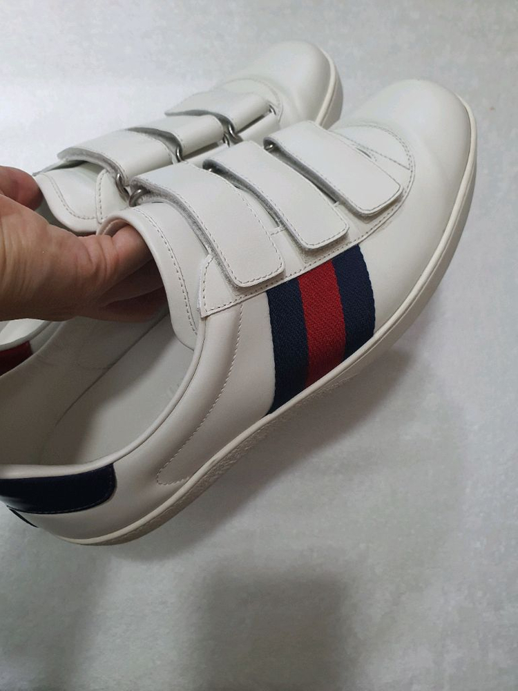 구찌 남성 스니커즈 이미지