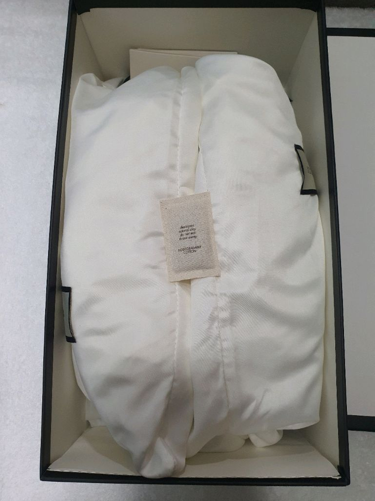 구찌 남성 스니커즈 이미지