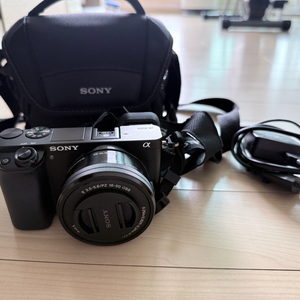 소니 A6000 상태 최상급 (컷수 1,777회)