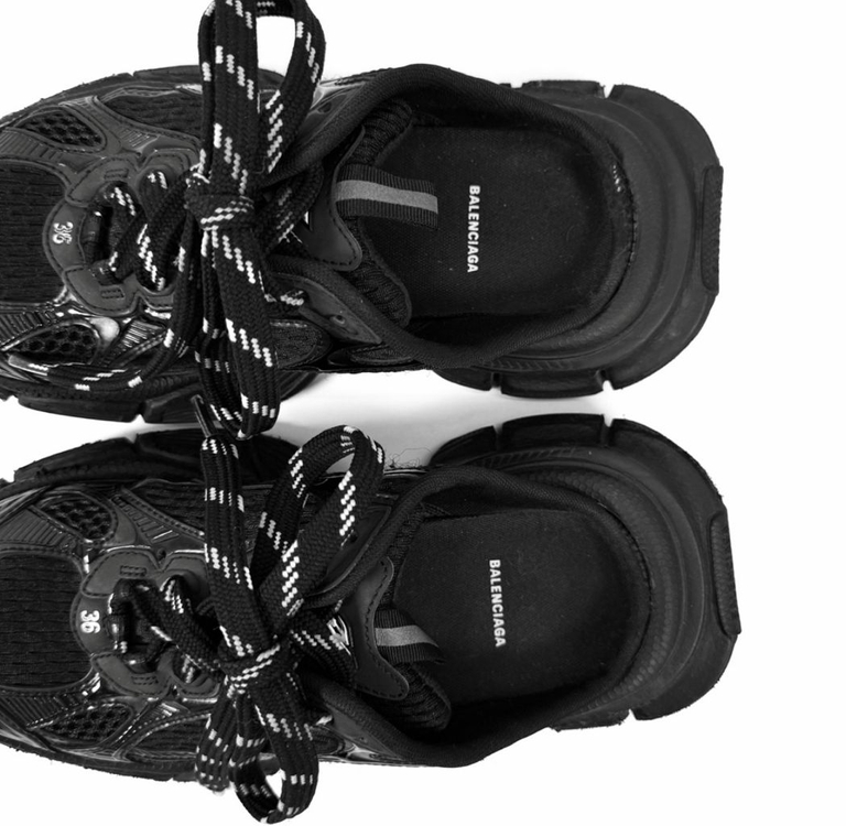 [36] 발렌시아가 여성 3XL 스니커즈 뮬 슬리퍼 블랙 742682 이미지