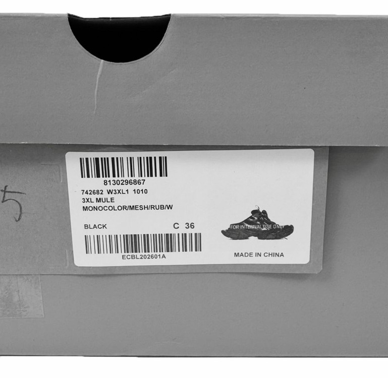 [36] 발렌시아가 여성 3XL 스니커즈 뮬 슬리퍼 블랙 742682 이미지