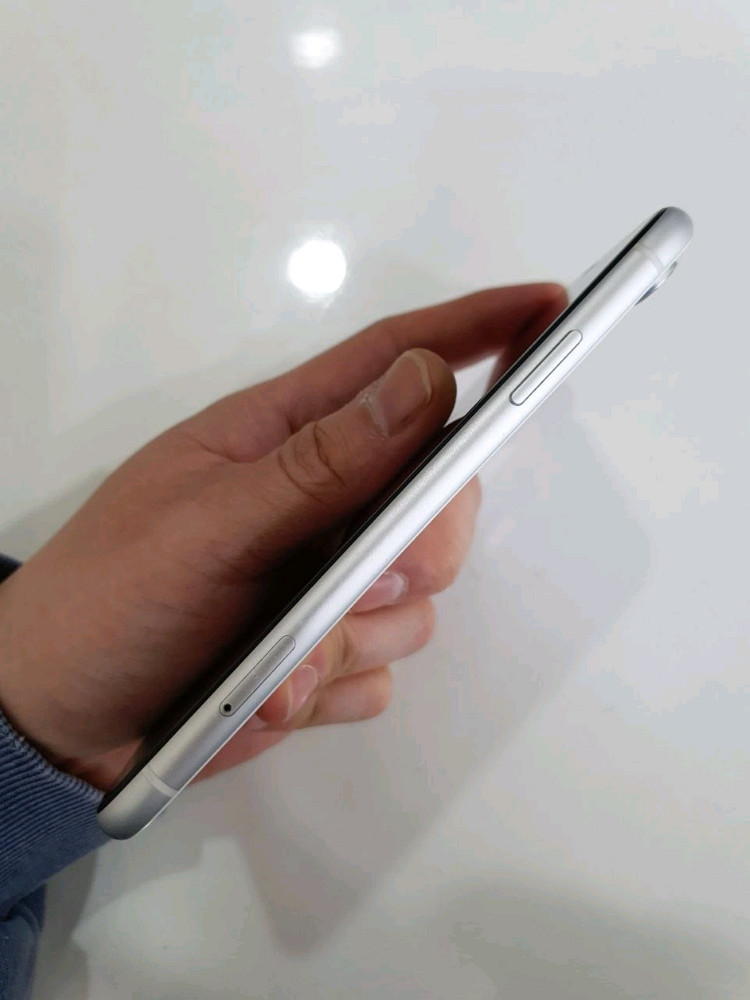 아이폰XR 64G 무잔상 중고폰 공기계 이미지