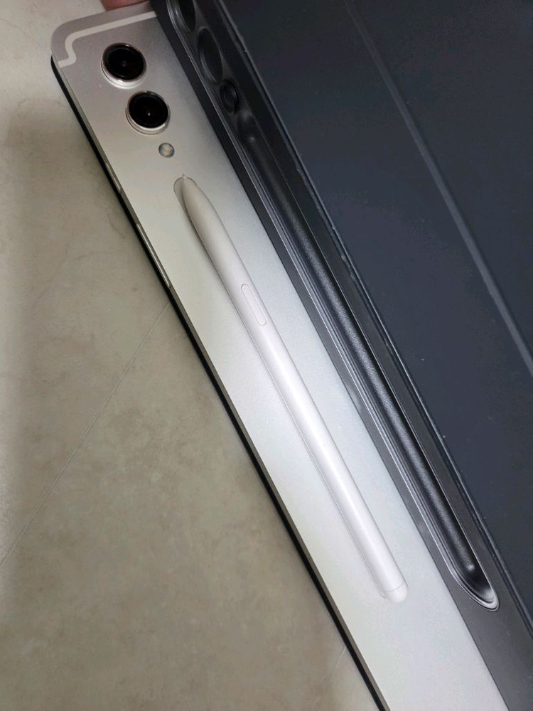 갤럭시탭 S9 울트라 512G WIFI + 정품키보드 이미지