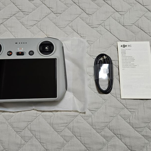 dji RC1 조종기(컨트롤러) 양도해요. 매빅3/미니3프로/에어2s/매빅3클래식/매빅3프로 이미지