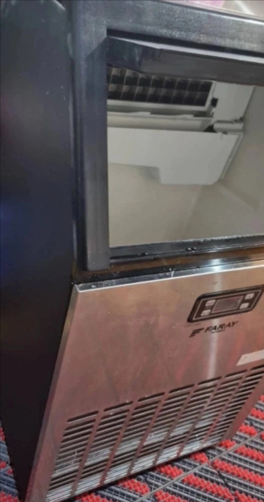 화레이 업소용 제빙기 FIC-6700 2019년 생산제품 이미지