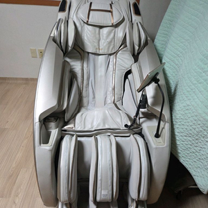휴테크 GTS9 안마의자 바디프랜드 에이르 안마베드 팝니다 이미지