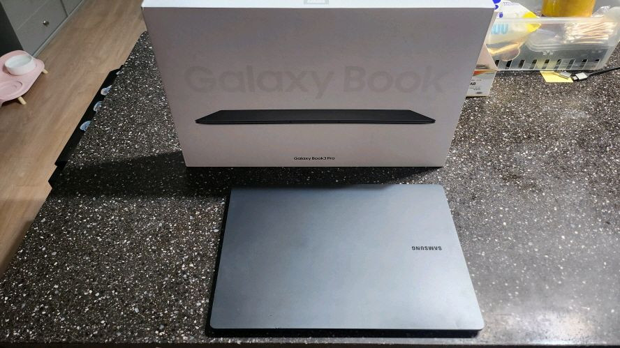 삼성 풀옵 초경량 고성능 i7 갤럭시북3 프로/아몰레드2X/1TB 이미지